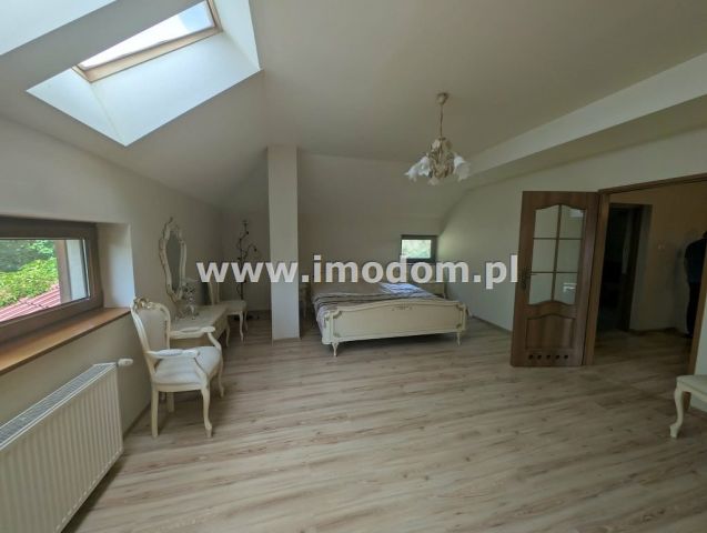 dom wolnostojący, 7 pokoi Marcinów. Zdjęcie 16