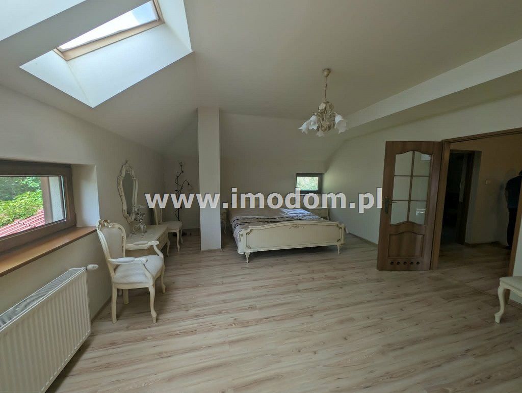 dom wolnostojący, 7 pokoi Marcinów. Zdjęcie 16