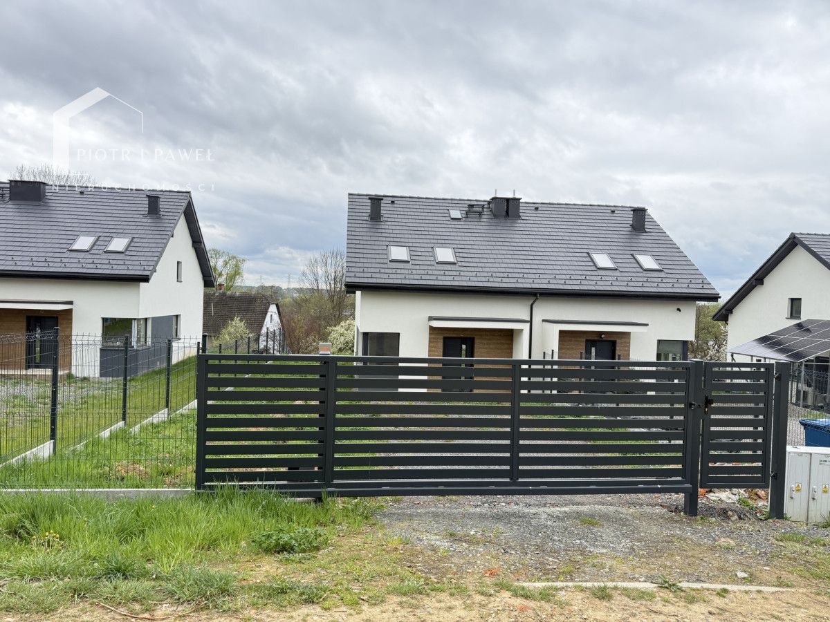 bliźniak, 5 pokoi Bielsko-Biała Komorowice Krakowskie, ul. Dumna. Zdjęcie 4