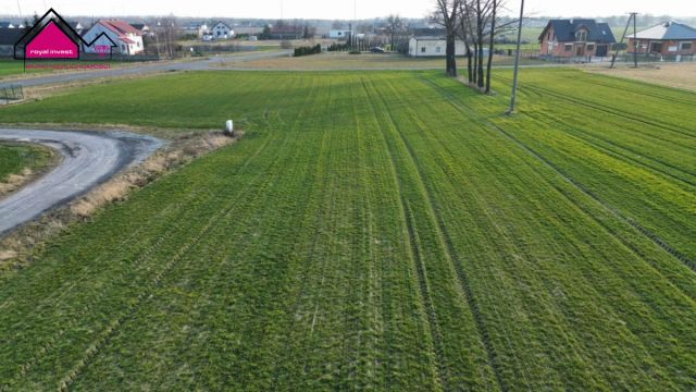 Działka inwestycyjna Sławoszewek. Zdjęcie 2