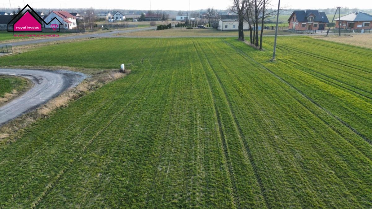 Działka inwestycyjna Sławoszewek. Zdjęcie 2