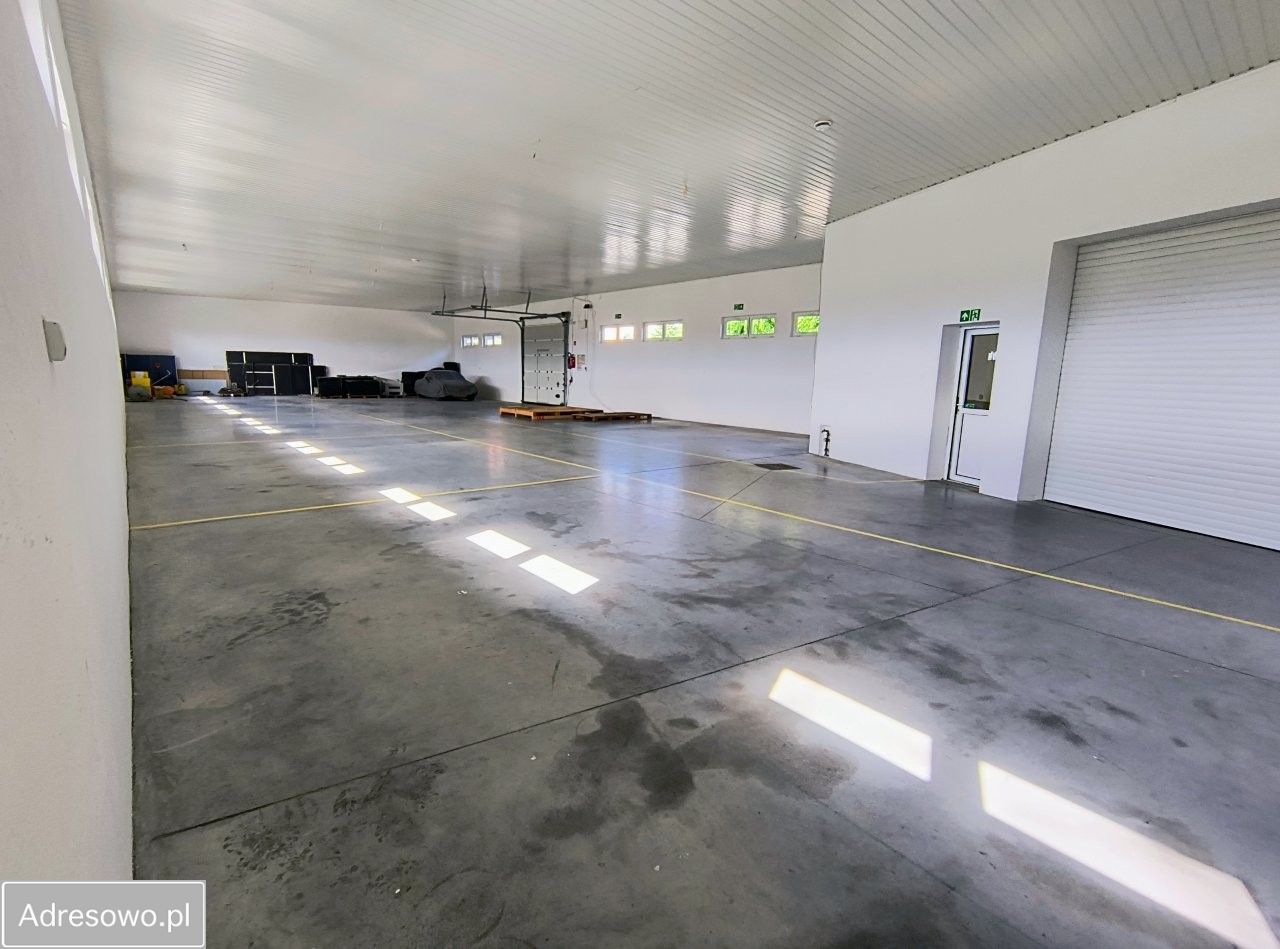 Nieruchomość komercyjna Dąbrówki. Zdjęcie 12