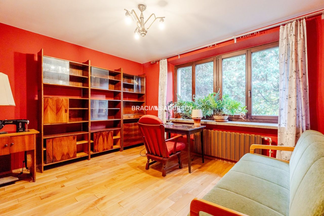 dom wolnostojący, 6 pokoi Kraków Dębniki, ul. Narvik. Zdjęcie 15