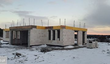 dom wolnostojący, 5 pokoi Mokre