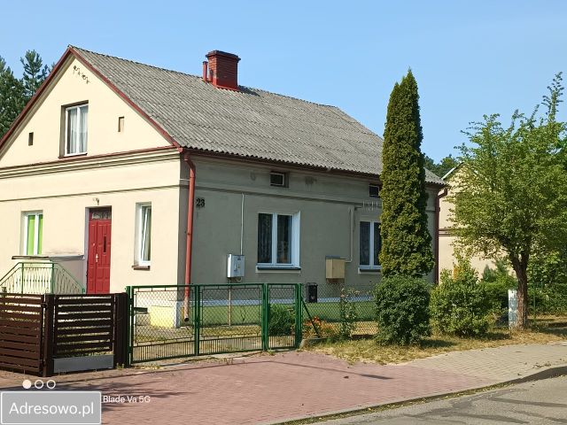 dom wolnostojący, 3 pokoje Tomaszów Lubelski, ul. Słowackiego. Zdjęcie 1