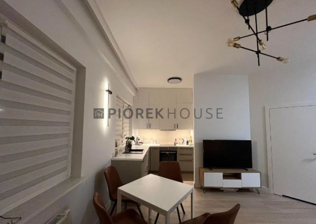 Mieszkanie 2-pokojowe Warszawa Ursynów, ul. Melchiora Wańkowicza. Zdjęcie 1