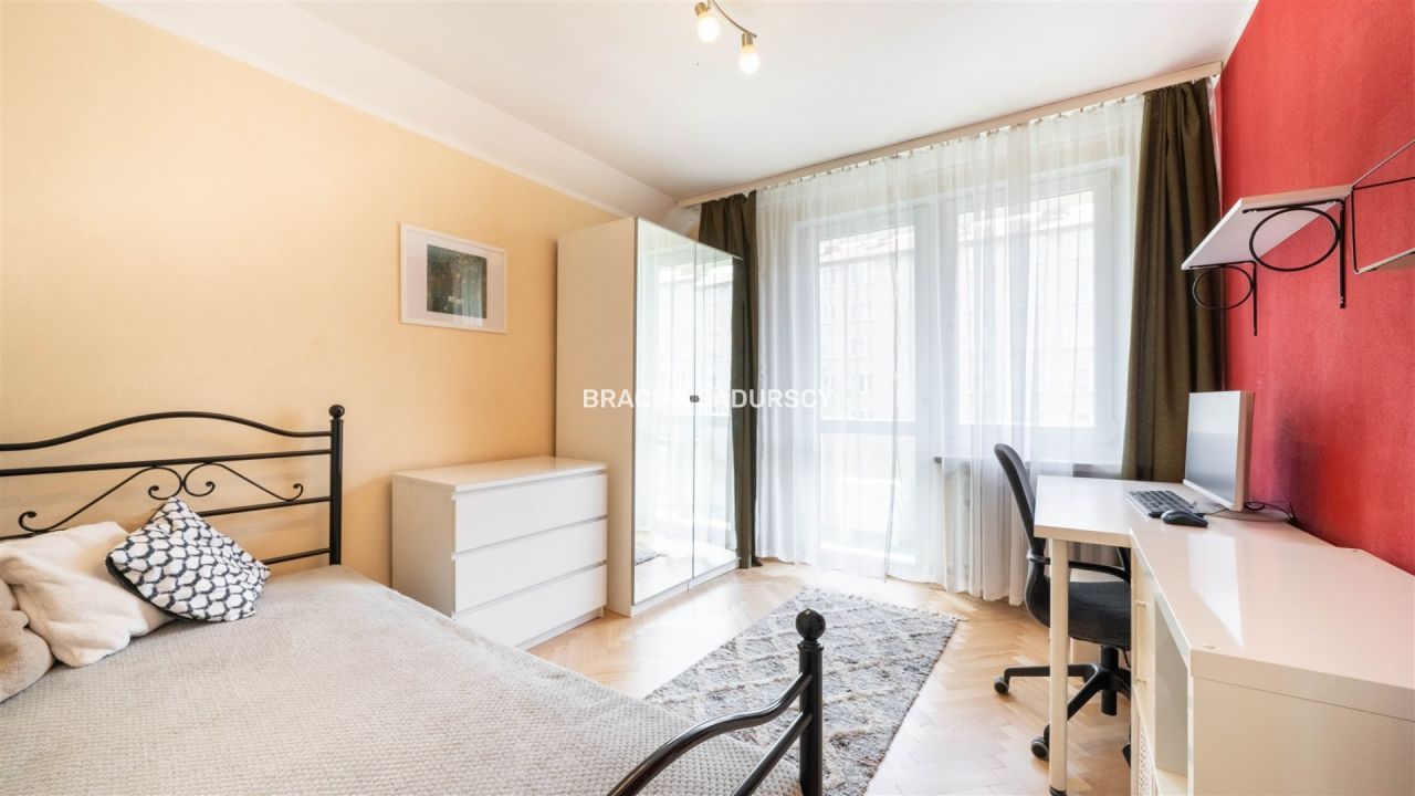 Mieszkanie 4-pokojowe Kraków Krowodrza, ul. Krowoderskich Zuchów. Zdjęcie 18