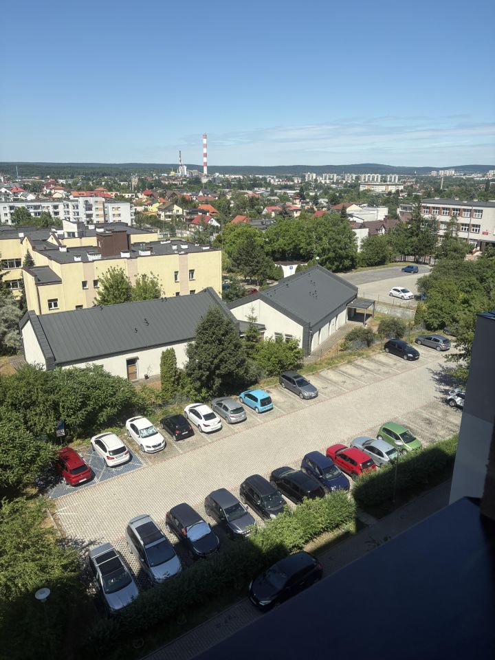 Mieszkanie 4-pokojowe Kielce, ul. Króla Władysława Jagiełły. Zdjęcie 3