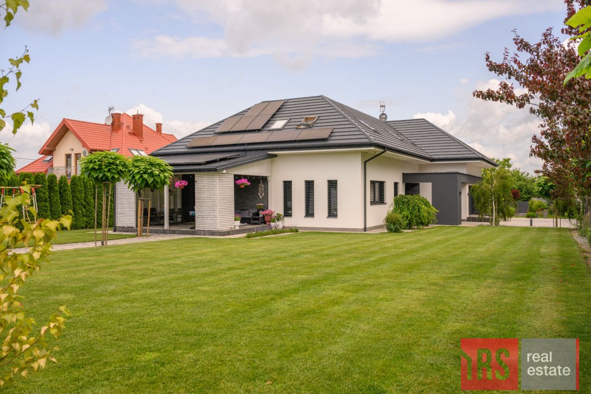 dom wolnostojący, 6 pokoi Garwolin, ul. Klonowa