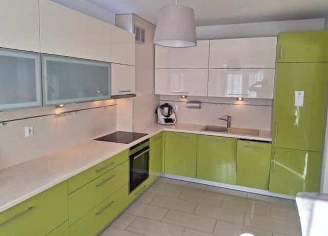 Mieszkanie 3-pokojowe Oława Centrum. Zdjęcie 2