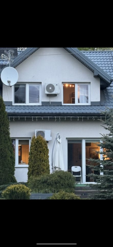 dom wolnostojący, 6 pokoi Ossów, ul. Władysława Broniewskiego