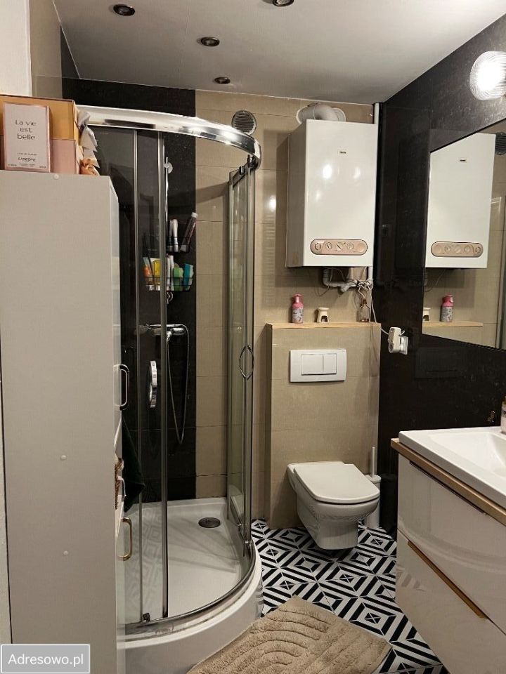 Mieszkanie 3-pokojowe Warszawa Włochy, ul. Płużańska. Zdjęcie 2