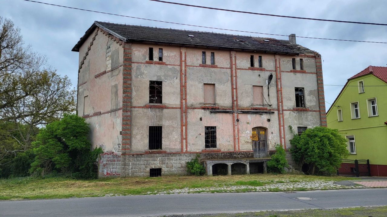 Hala/magazyn Gromadka