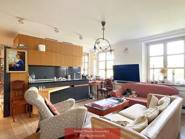 Mieszkanie 3-pokojowe Wrocław Sępolno. Zdjęcie 3