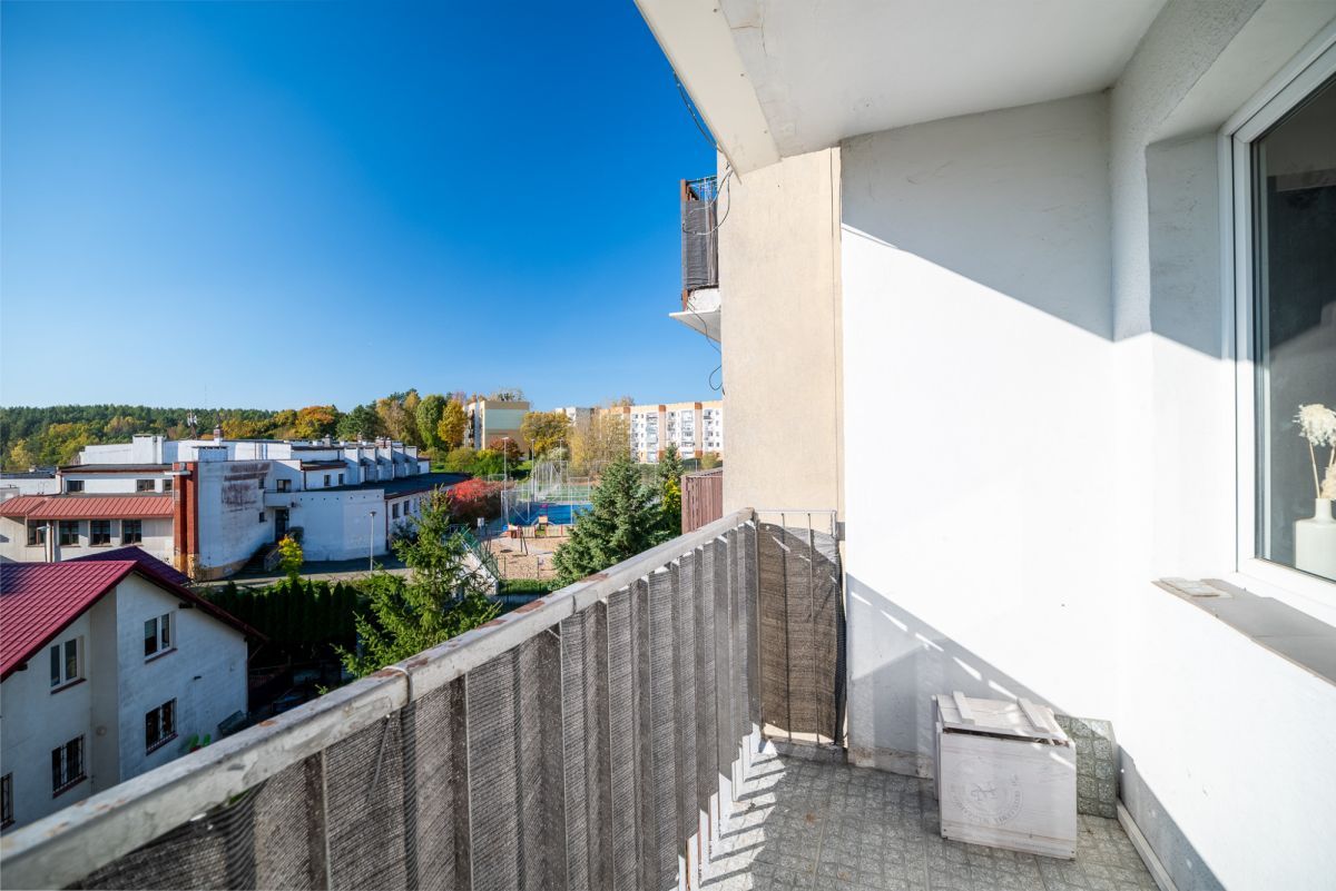 Mieszkanie 3-pokojowe Gdynia Karwiny, ul. Kornela Makuszyńskiego. Zdjęcie 17