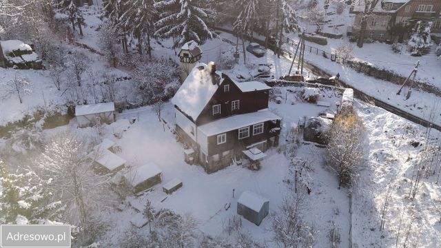 dom wolnostojący, 6 pokoi Jelenia Góra Jagniątków. Zdjęcie 1