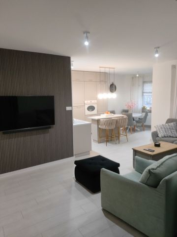 Mieszkanie 4-pokojowe Żory Śródmieście. Zdjęcie 1