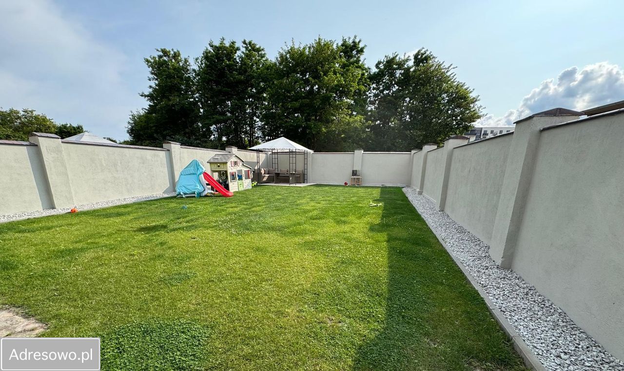 Mieszkanie 4-pokojowe Żary. Zdjęcie 10