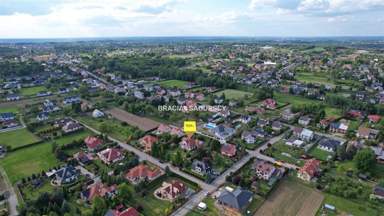 dom wolnostojący, 7 pokoi Koszyce Małe, ul. Nowa. Zdjęcie 31