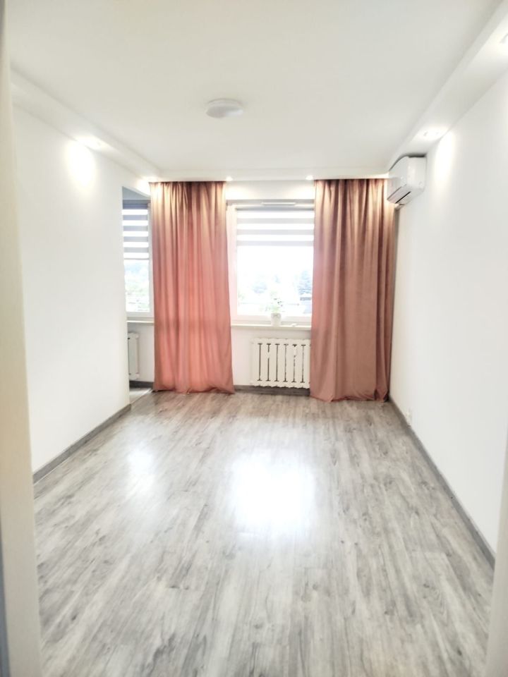 Mieszkanie 3-pokojowe Pyskowice. Zdjęcie 1