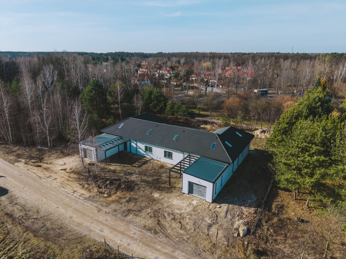 bliźniak, 4 pokoje Strzeniówka, ul. Dolna. Zdjęcie 5