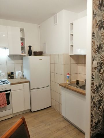 Mieszkanie 2-pokojowe Jelenia Góra Zabobrze, ul. Oskara Kolberga. Zdjęcie 1