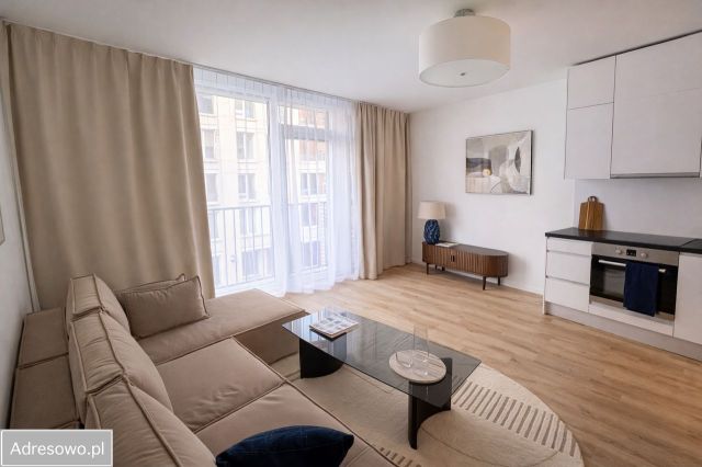 Mieszkanie 1-pokojowe Warszawa Mirów, ul. Krochmalna. Zdjęcie 1