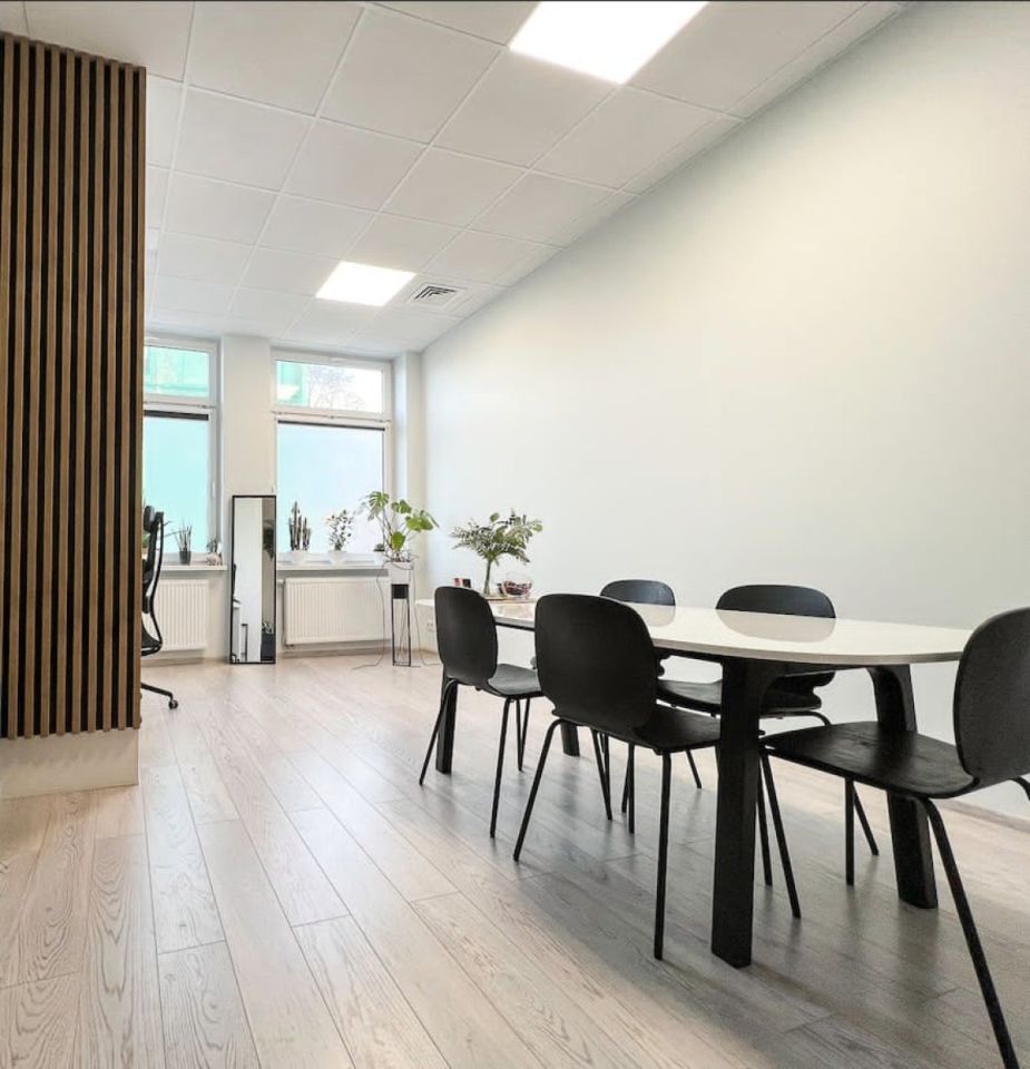 Biuro Legnica Centrum, ul. św. Piotra. Zdjęcie 2