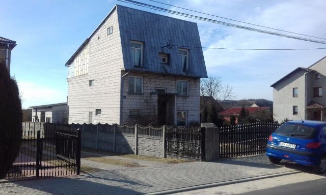 dom wolnostojący, 8 pokoi Kwaśniów Dolny, ul. Cieślińska. Zdjęcie 1