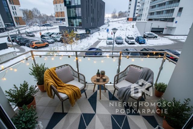 Mieszkanie 3-pokojowe Rzeszów, ul. Czudecka. Zdjęcie 2