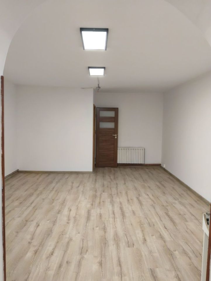 Lokal Sejny, pl. św. Agaty. Zdjęcie 3