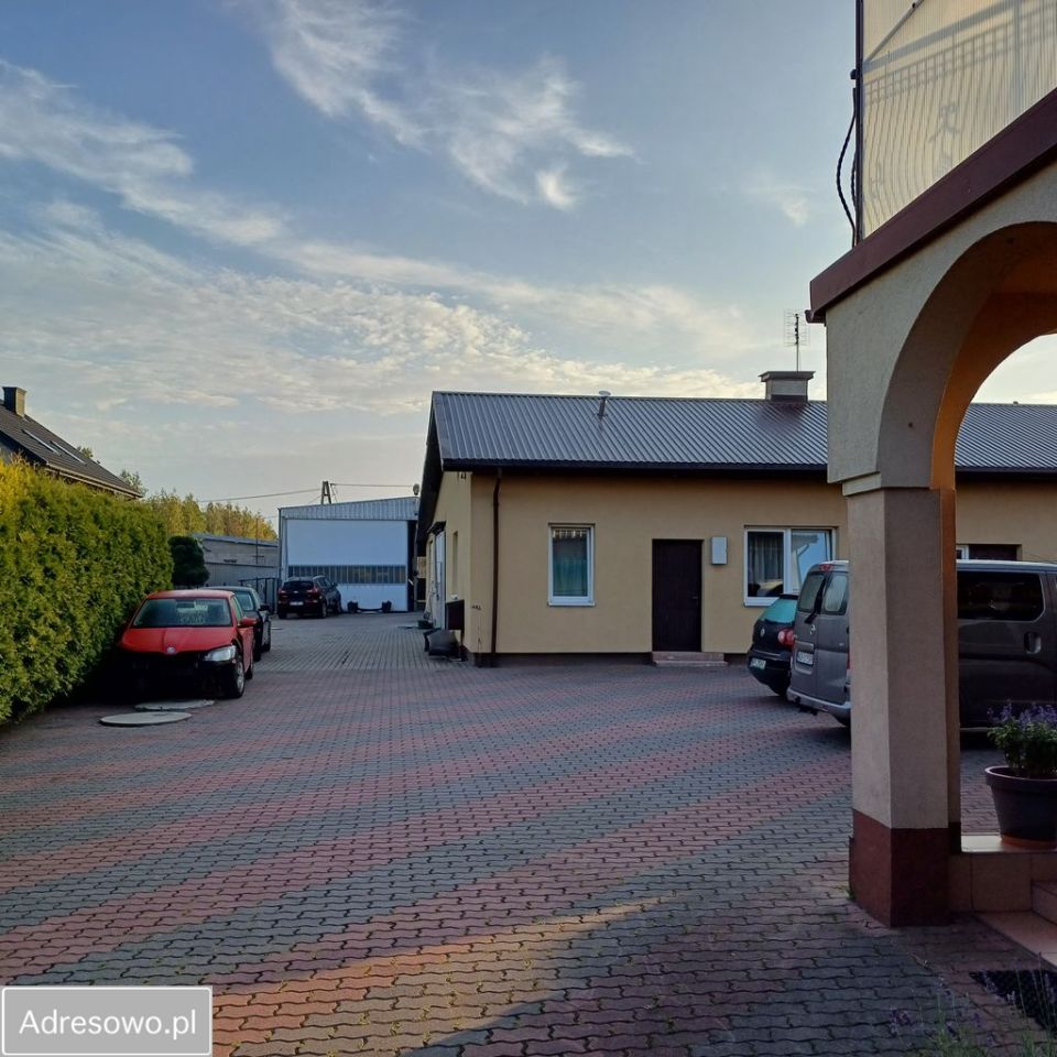 dom wolnostojący, 6 pokoi Wola Worowska. Zdjęcie 9