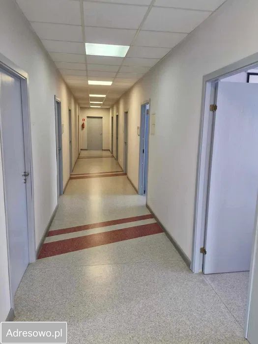 Biuro Kraków Bieżanów, ul. Mariana Domagały. Zdjęcie 6
