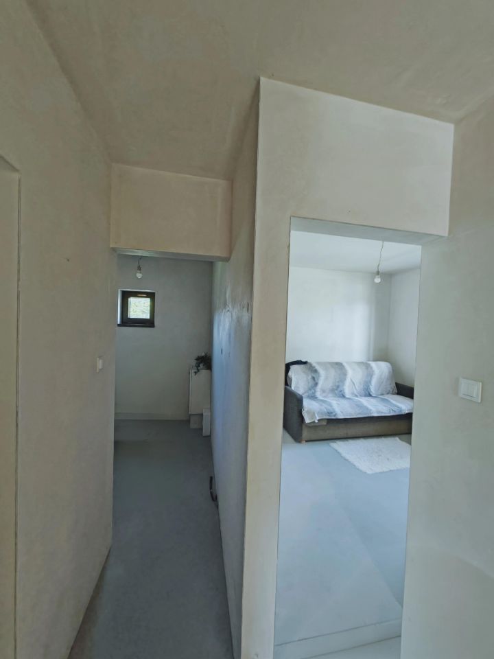 dom wolnostojący, 4 pokoje Mniszek. Zdjęcie 12