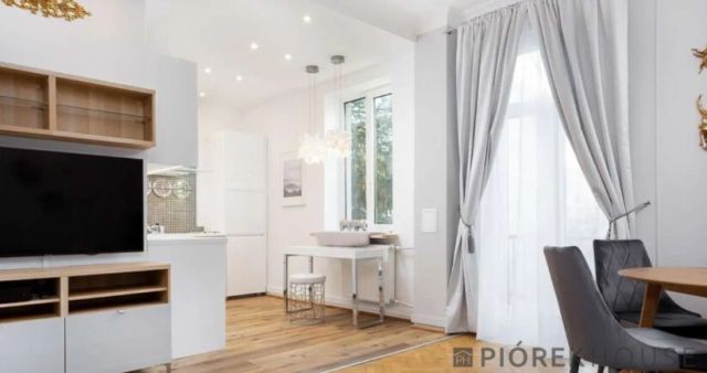 Mieszkanie 3-pokojowe Warszawa Mokotów, ul. Stępińska. Zdjęcie 6