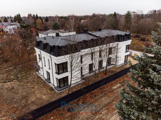 dom szeregowy, 5 pokoi Warszawa Wawer, ul. Heliotropów. Zdjęcie 3