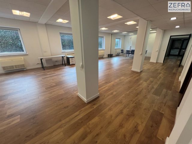 Biuro Kraków Bronowice, ul. Balicka. Zdjęcie 2