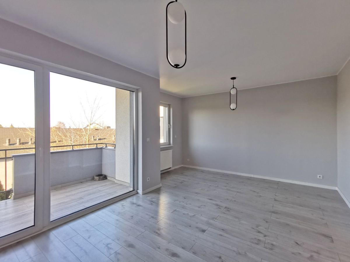 Mieszkanie 3-pokojowe Pleszew, ul. Władysława Warneńczyka. Zdjęcie 4