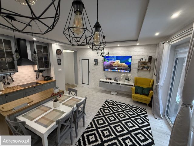 Mieszkanie 3-pokojowe Marki, ul. Romana Dmowskiego. Zdjęcie 1