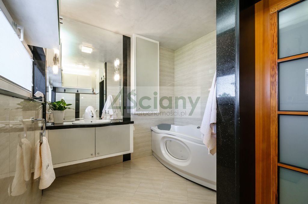 dom wolnostojący, 5 pokoi Zielonka. Zdjęcie 13