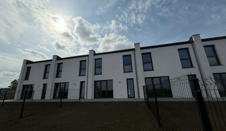 dom szeregowy, 4 pokoje Inowrocław, ul. Szymborska