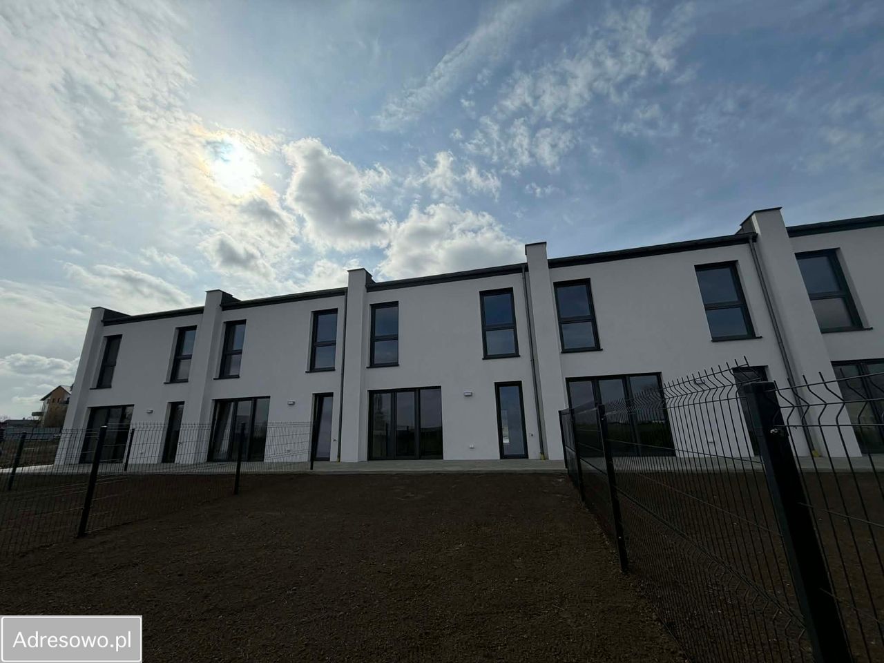 dom szeregowy, 4 pokoje Inowrocław, ul. Szymborska. Zdjęcie 1