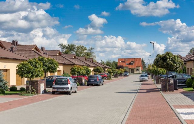 dom szeregowy, 4 pokoje Dobrzykowice, ul. Lazurowa. Zdjęcie 1