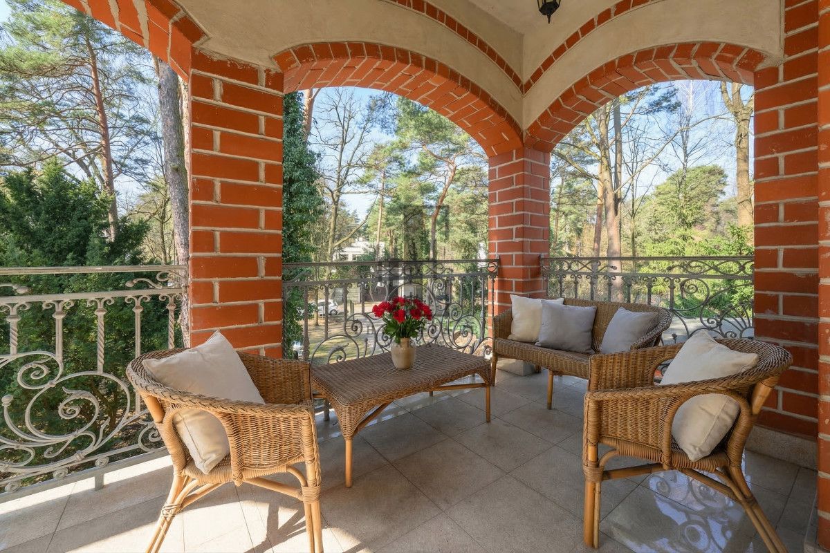 dom wolnostojący, 9 pokoi Pruszków. Zdjęcie 11