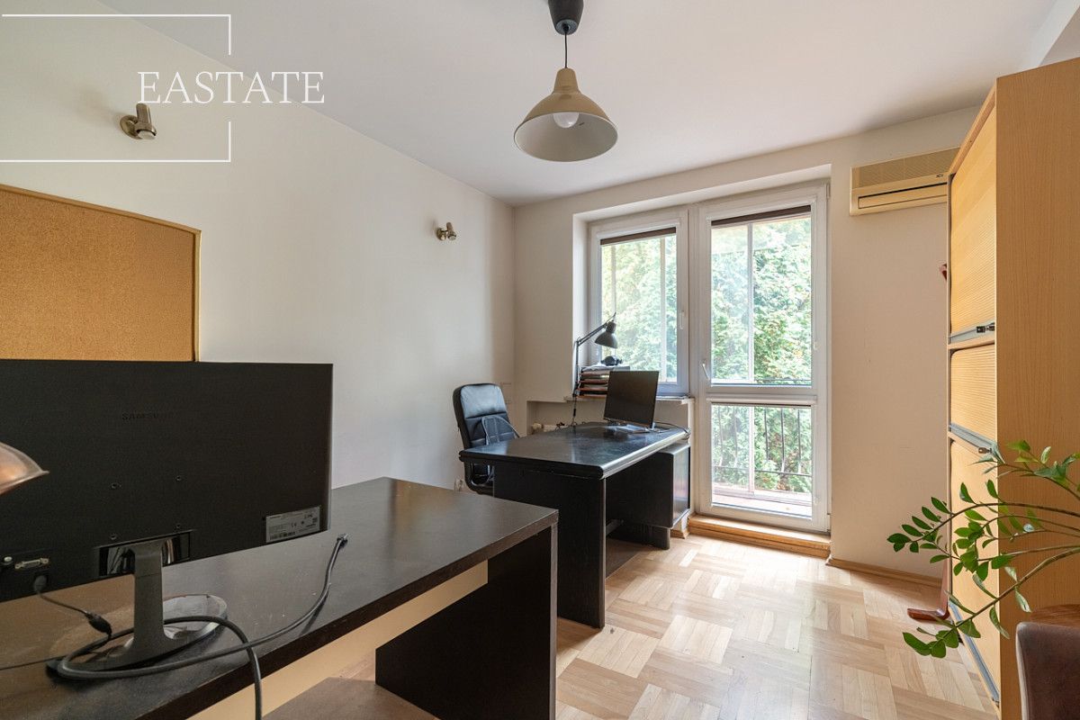 dom wolnostojący, 11 pokoi Warszawa Saska Kępa, ul. Genewska. Zdjęcie 4