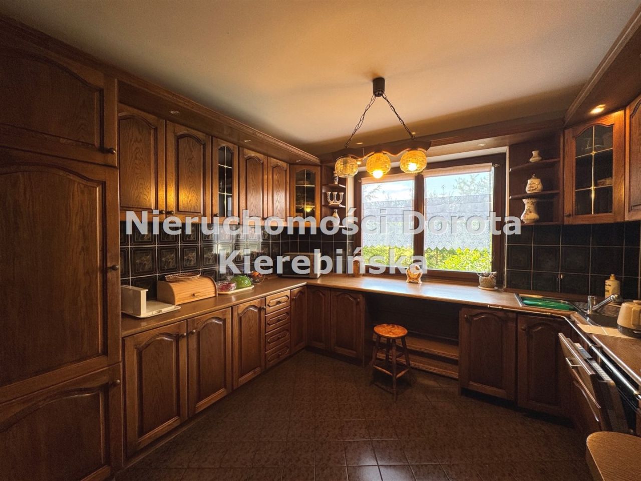 dom wolnostojący, 6 pokoi Komorów. Zdjęcie 3