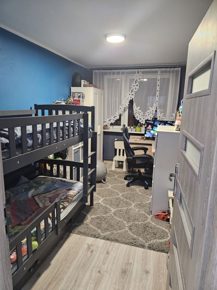 Mieszkanie 4-pokojowe Książ Wielkopolski. Zdjęcie 2