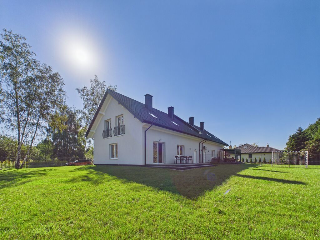 bliźniak, 5 pokoi Urzut. Zdjęcie 2