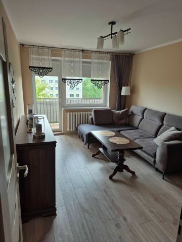 Mieszkanie 2-pokojowe Białogard, ul. Bronisława Malinowskiego. Zdjęcie 1