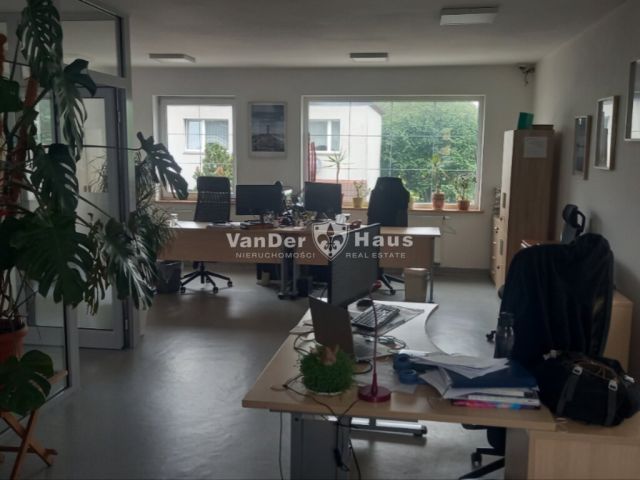 dom wolnostojący, 9 pokoi Poznań Dębiec. Zdjęcie 2